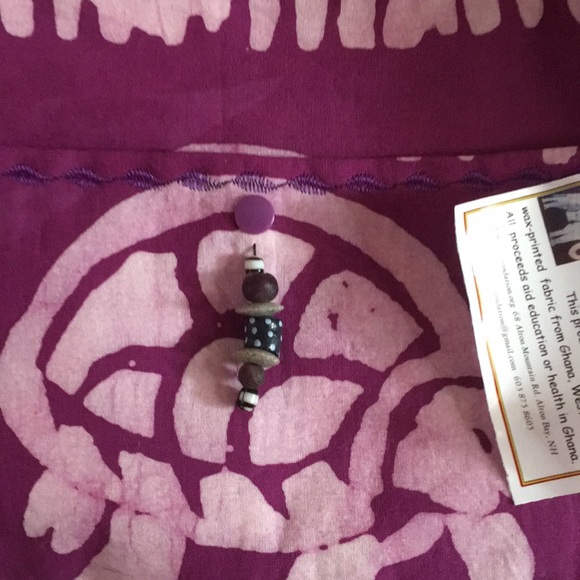 Handmade Batik Purse " Purple Turtle" - Picture 2 of 3